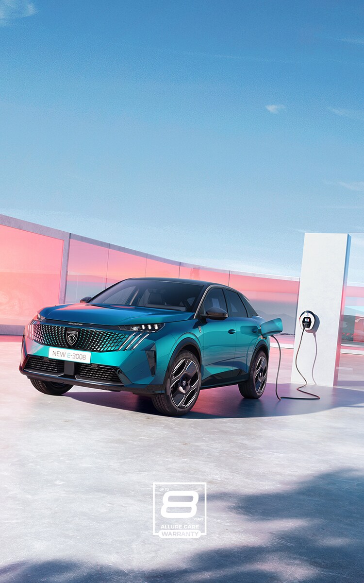 New PEUGEOT E3008 AllElectric Fastback Compact SUV