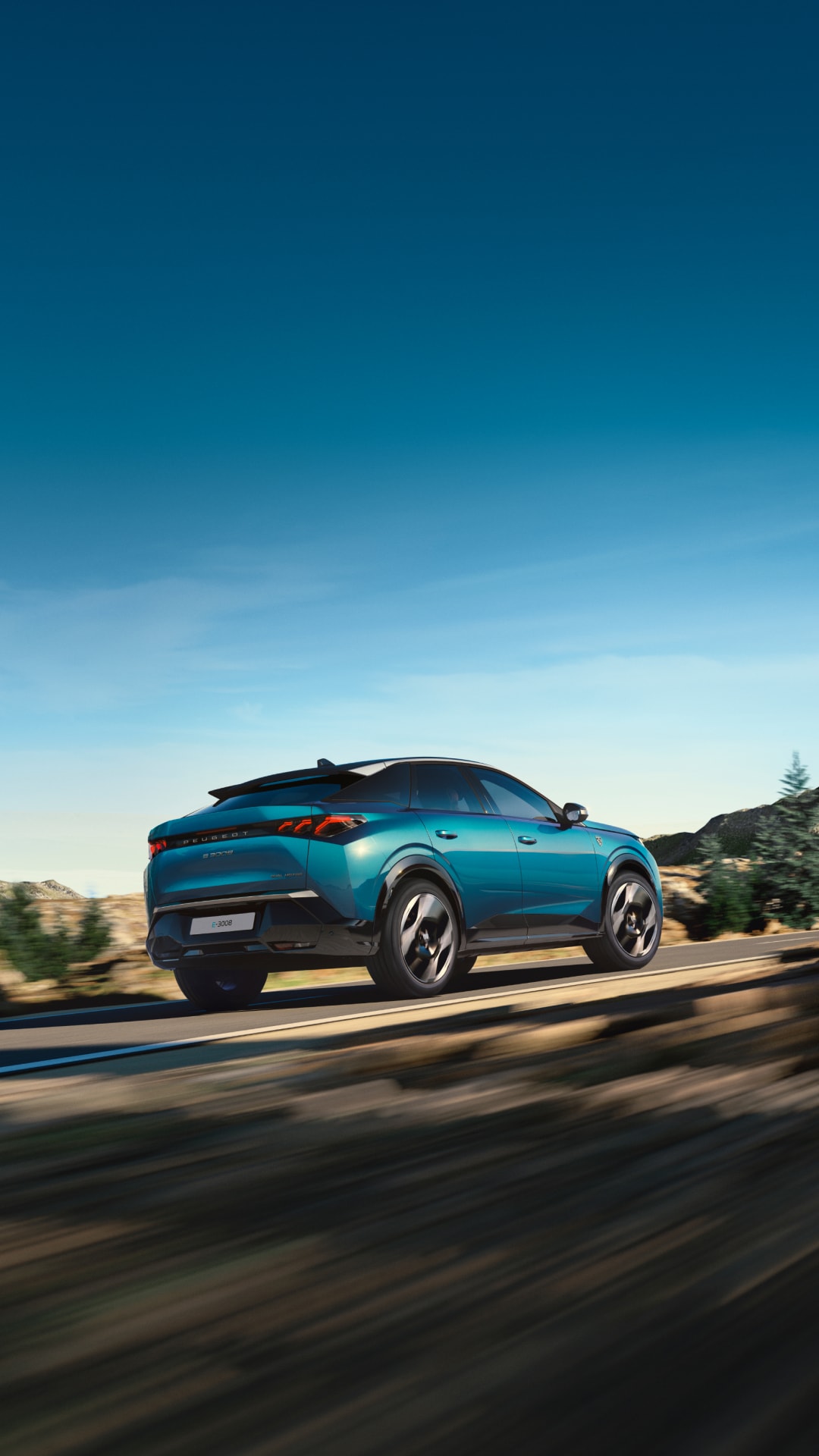 PEUGEOT E-3008 DUAL MOTOR AWD Launch Edition