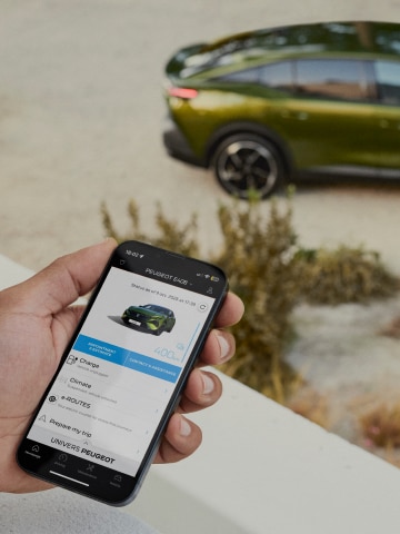New PEUGEOT E-408 connected services