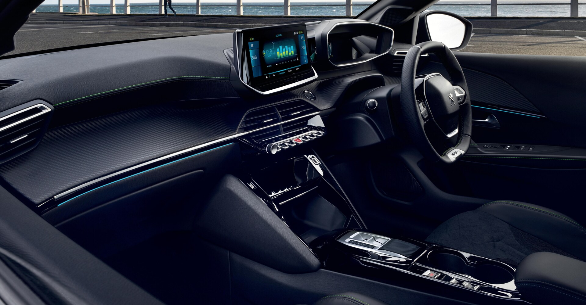 PEUGEOT e 208