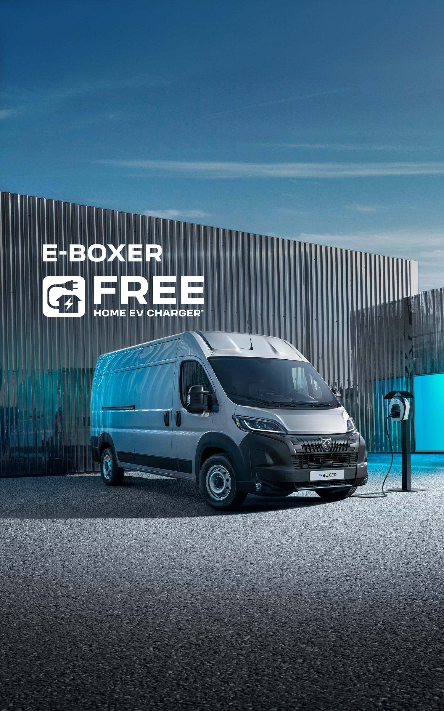 PEUGEOT E-BOXER front view